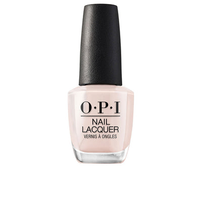 NAIL LACQUER Nail polish lasting up to 7 days