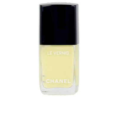 LE VERNIS