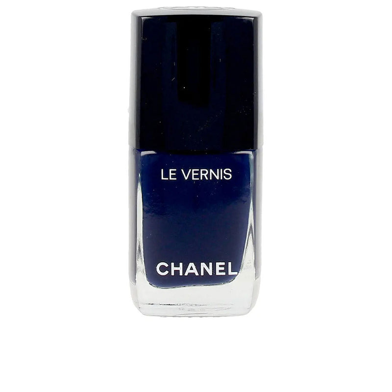LE VERNIS