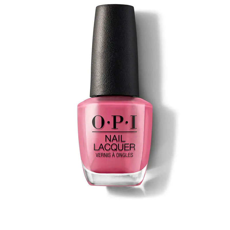 NAIL LACQUER Nail polish lasting up to 7 days