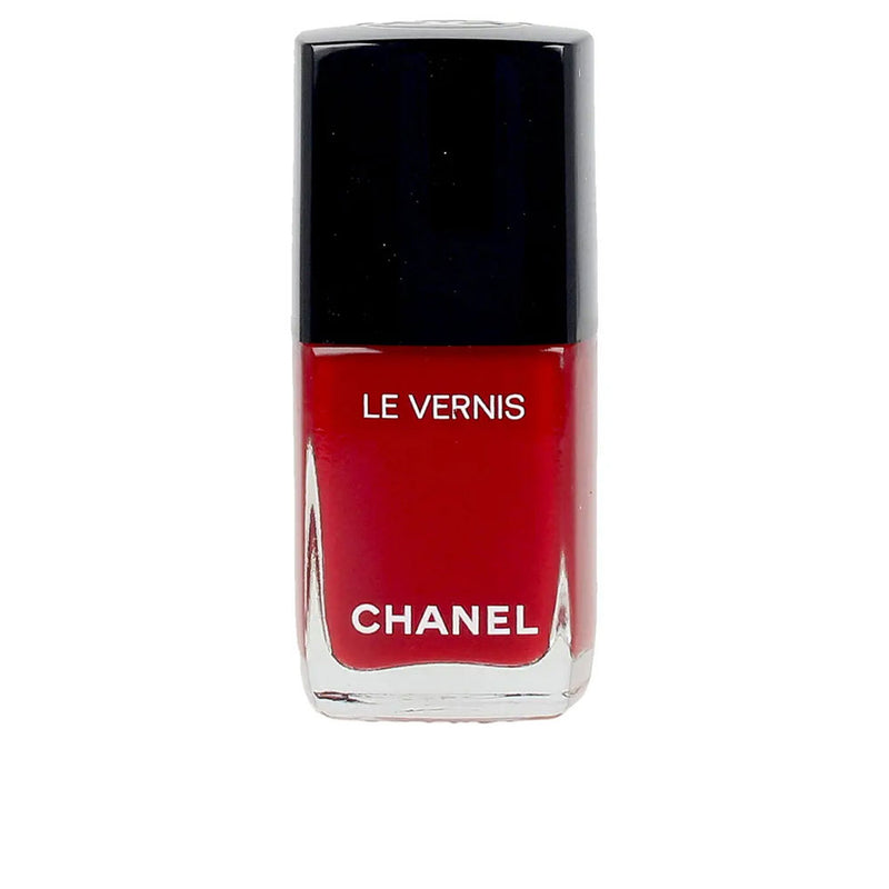 LE VERNIS