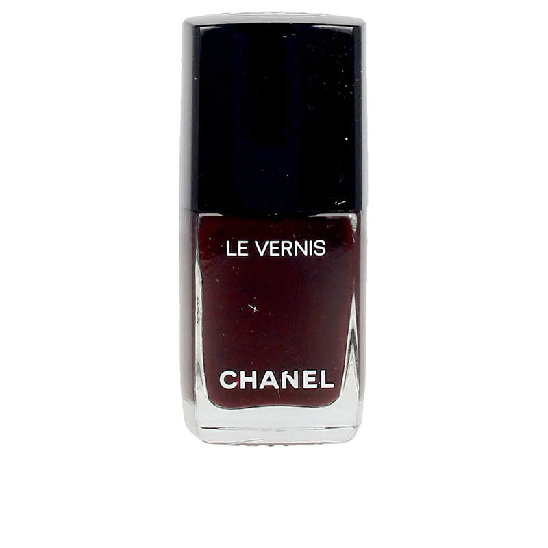 LE VERNIS