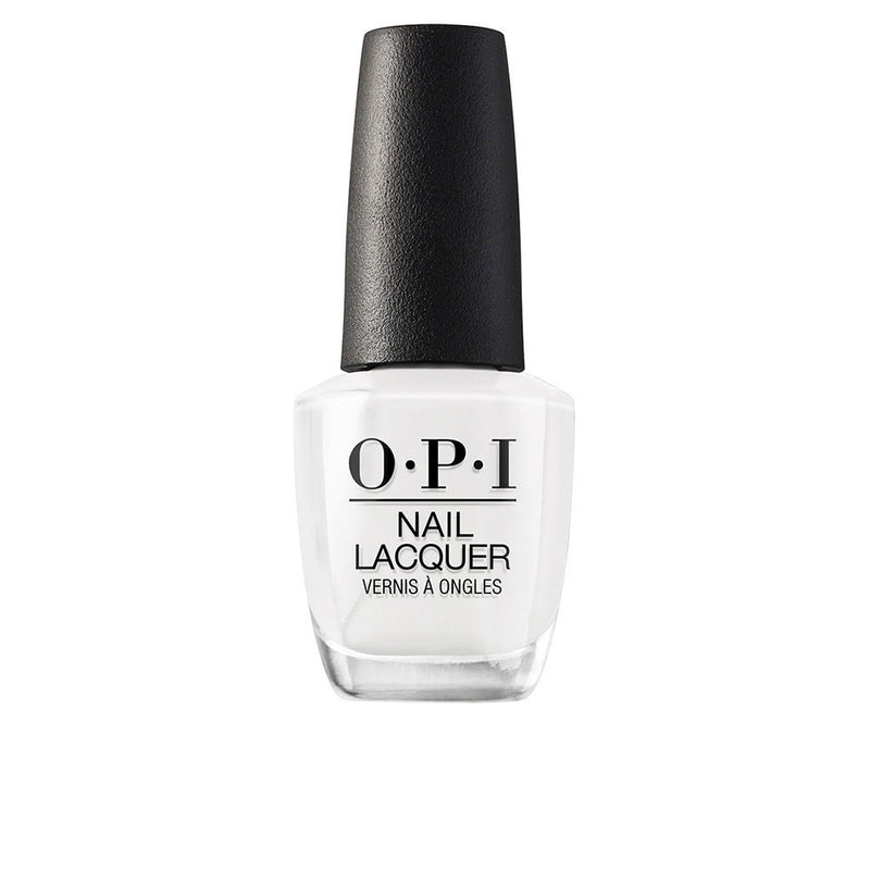 NAIL LACQUER Nail polish lasting up to 7 days