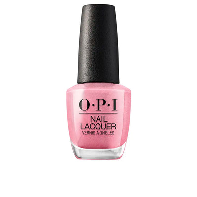 NAIL LACQUER Nail polish lasting up to 7 days