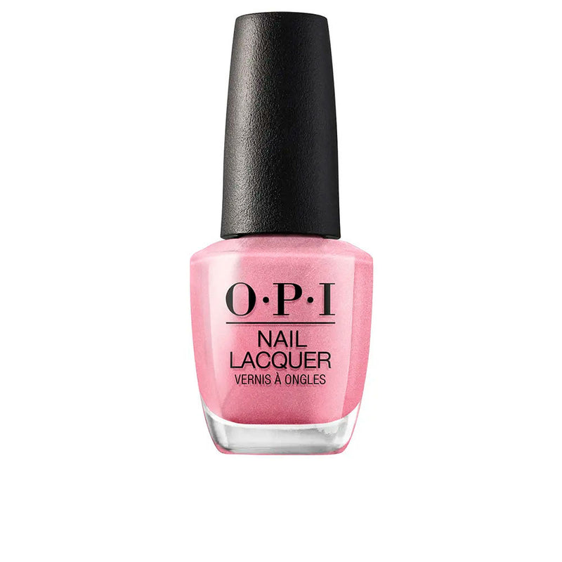 NAIL LACQUER Nail polish lasting up to 7 days